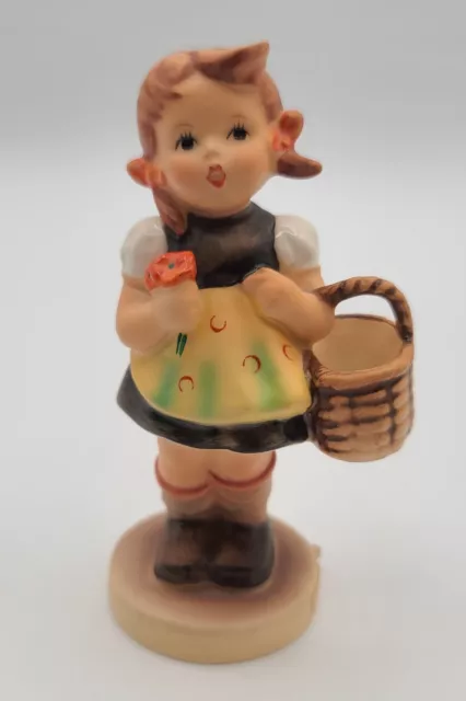 Goebel W. Germany M.I. Porcelain Hummel 4 1/2" "Sister" 98 2/0 Retired Figurine