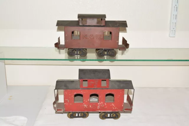 Carlisle & Finch ( Lionel Prewar 2 in Gauge, Standard Gauge 2 & 3 Window Caboose