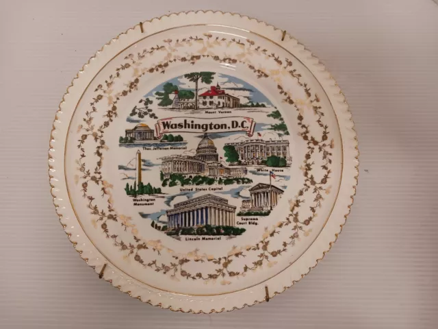 Vintage Souvenir WASHINGTON DC Plate White House Lincoln Memorial Gold Trim