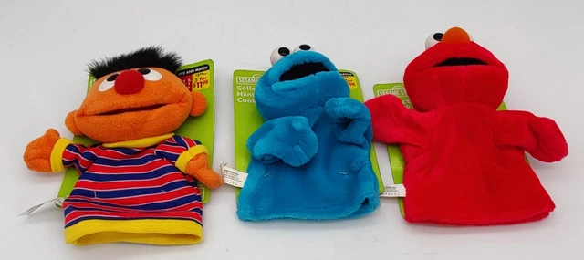 3 2004 FISHER PRICE Muppets Sesame Street PLUSH Hand Puppet COOKIE MONSTER,ELMO