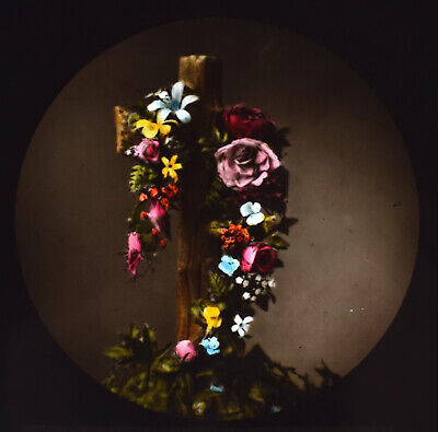 CROSS WREATHED IN FLOWERS C1890 PHOTOGRAPH Magic Lantern Slide CHRISTIANITY