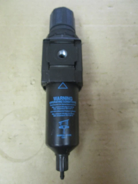 PneumaticPlus Air Filter Coalescing Pressure Regulator 1/4 NPT PPC3C-N02G (Refurb)