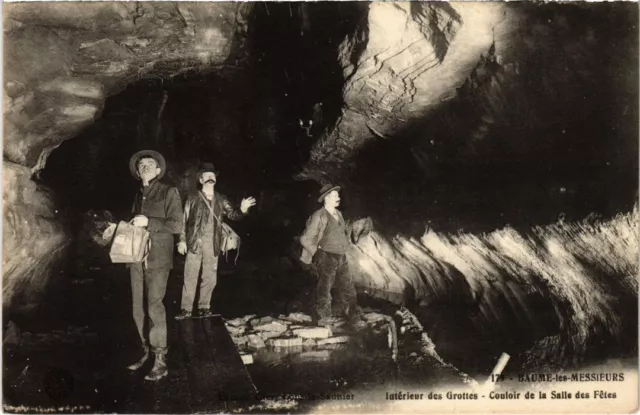 CPA Baume les Messieurs Interieur de Grottes (1265021)