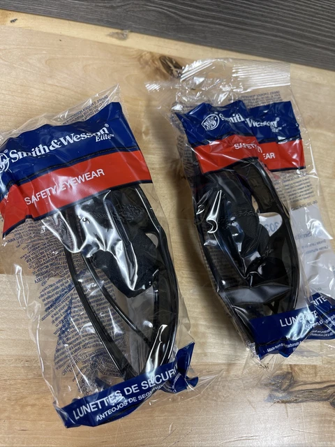 2 Pack Smith & Wesson 21303 Elite Safety Sun Glasses Smoke Lens Black New 3