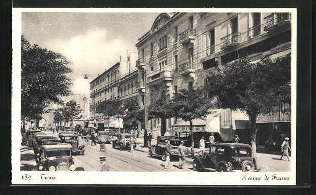 CPA TUNIS, LE Souk des Ferblantiers EUR 5,00 - FR