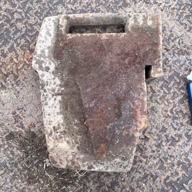 Used Allis Chalmers ~ 80 LB Tractor Suitcase Weight