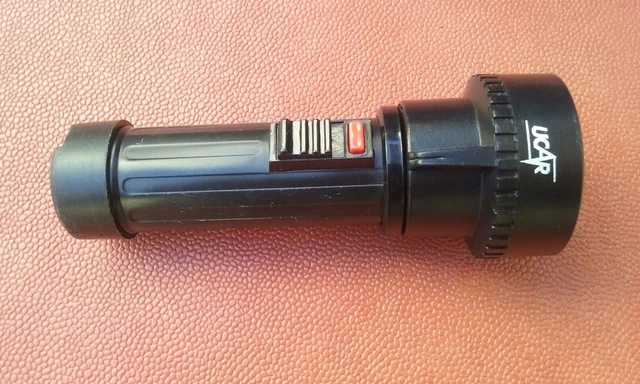 DAIMON FOCUS Lampe Torche/Flashlight/Taschenlampe LR 20 Vintage Années