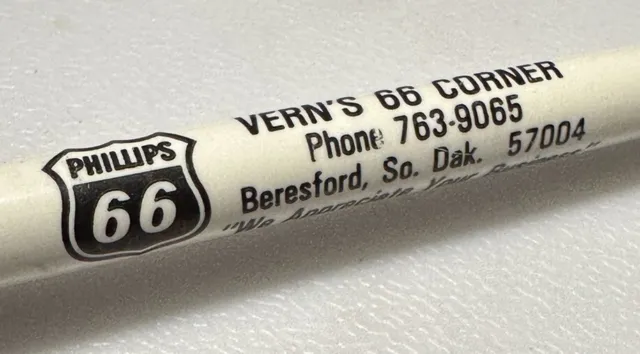 Vintage Beresford South Dakota Vern’s Phillips 66 Corner Gas Station Oil SD Pen