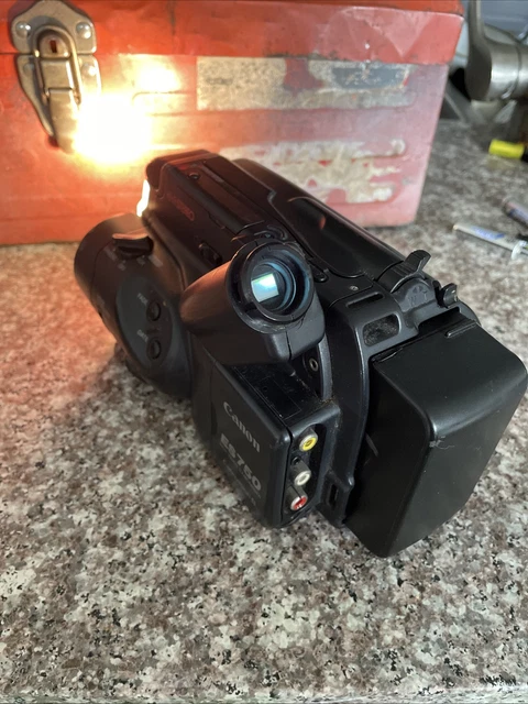 KIT CAMÉSCOPE VIDÉO Canon 8 mm Canovision E60 avec sac. Boîte. (Besoin