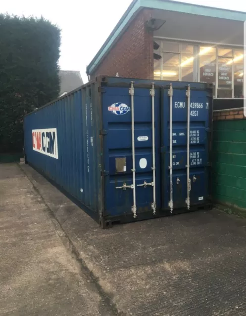 40ft Used Shipping Containers - Storage Containers  Wind and Watertight - London