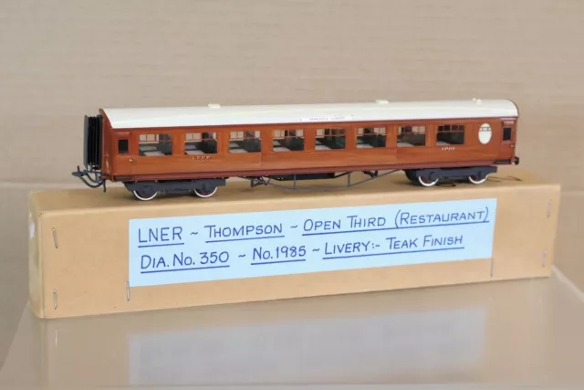 LAWRENCE GODDARD SCALE MODELS KIT BUILT LNER 3rd OPEN RESTAURANT COACH 1985 ol