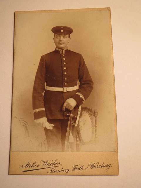 Würzburg - Nürnberg - Fürth - stehender Soldat in Uniform - Säbel / CDV