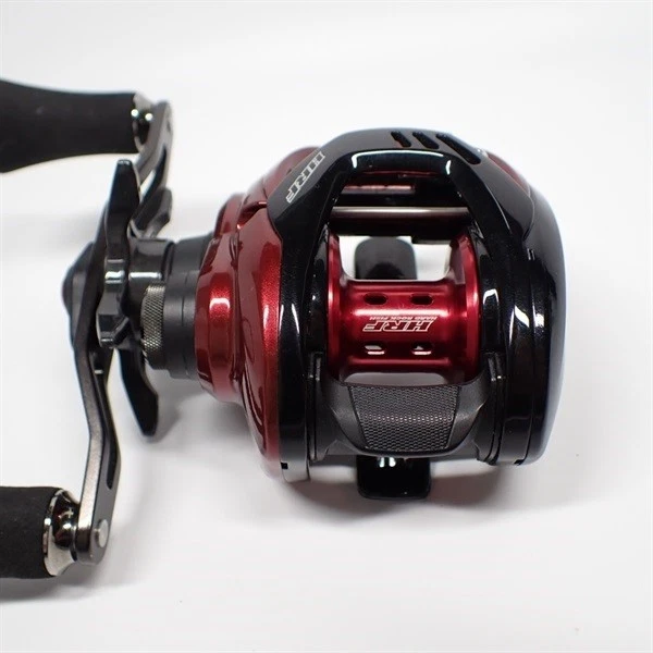【極美品】　DAIWA 20HRF PE Special 右巻き 極美品】 DAIWA 20HRF PE Special 右巻き