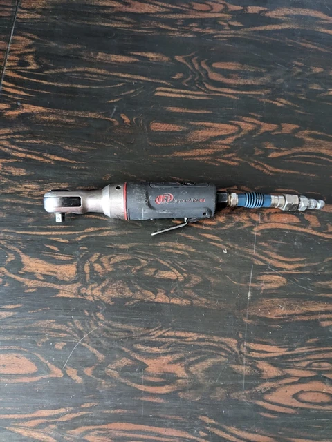 Ingersoll Rand IR 1105max-d2 Mini 1/4 Inch Drive Pneumatic Air Ratchet