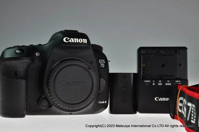 Canon EOS 7d Mark II 20.2MP Appareil Photo Numérique Corps Excellent
