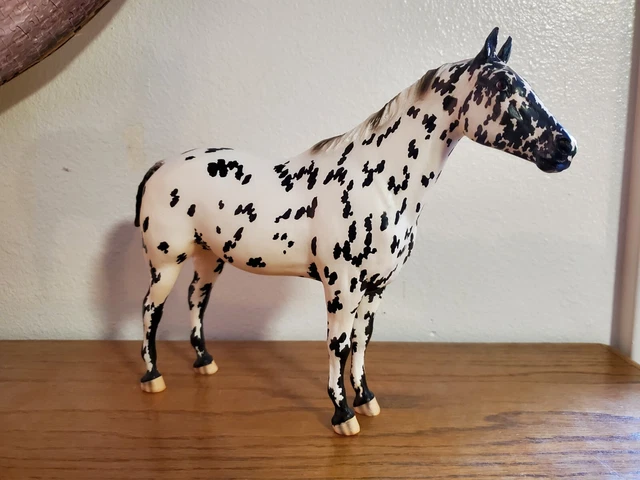 Breyer Vintage Club 2022 Cooper with Box, COA and Tack 2
