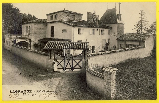 cpa 33 - RIONS (Gironde) VILLA CHÂTEAU "LAGRANGE" Style HACIENDA Animée