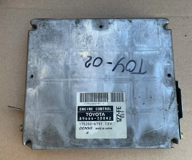 2000 2001 2002 TOYOTA CELICA Engine Control ECU 89666-20042 1ZZ-FE EUR ...