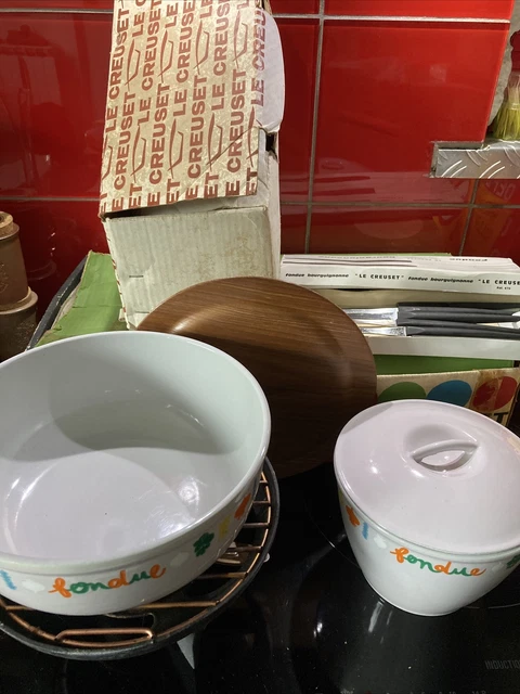 Service à fondue Volcanique en fonte émaillée - le Creuset