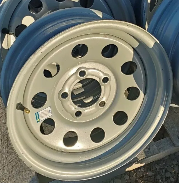 15"- 5 LUG on 4.5"  TRAILER WHEEL - GRAY CIRCLE - 6" WIDE