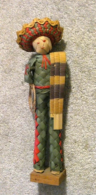 Mexican Hand Woven Palm Leaf Cowboy Caballero Figure Folk Art 9" Tall Wood Base