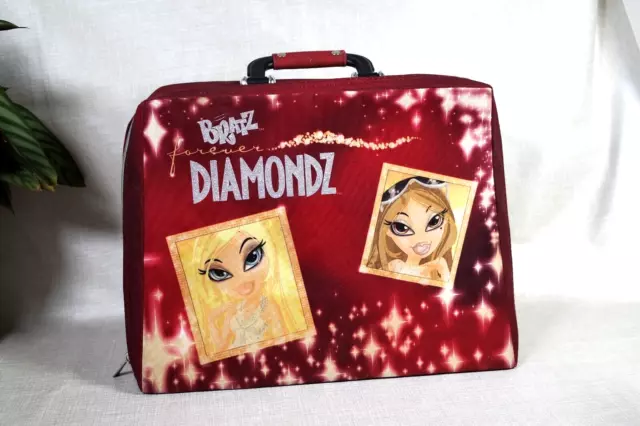 Bratz Forever Diamondz Doll & Accessory Travel Carry Case Bag