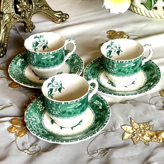 Antique Spode's "Camilla" Copeland Set of Three Cups and Saucers