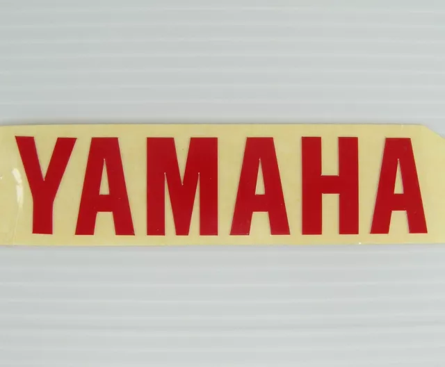 ORIGINAL Yamaha Aufkleber-Sticker-8cm-ROT-Logo-Emblem-80mm-Schriftzug-FENDER-ROT