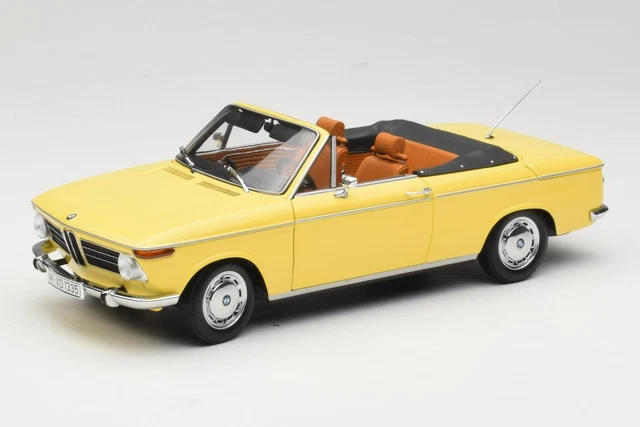 BMW 2002 Cabriolet AUTOart 1/18 – Maquette Métal Bleue état Neuf