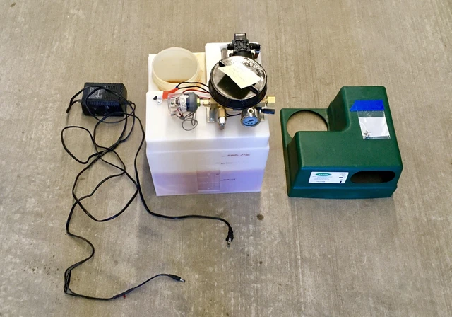 Axiom MF200-1300 glycol/water feeder. Boiler FOR PARTS OR REPAIR PUMP HAS FAILED