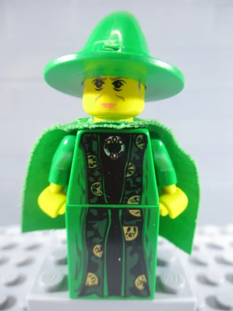 Lego Harry Potter Minifigure Professor Minerva McGonagall Green Robe cape 4729