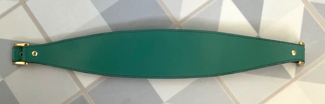 "Cintura anteriore piatta vintage anni '80 Country Casuals verde giada pelle a forma curva 32"""