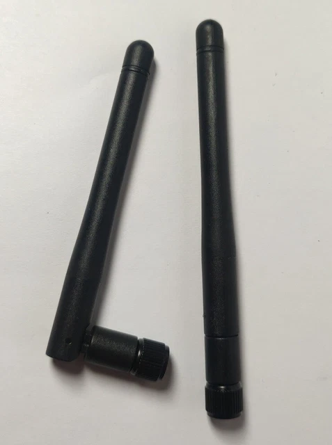 2,4GHz kompakte WLAN / WIFI Router 3 dBi Antenne SMA Female/Male + I-PEX Adapter