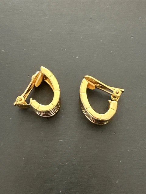 Ancienne Paire De Boucle D’oreille Plaquer Or Createur Créole  Clips
