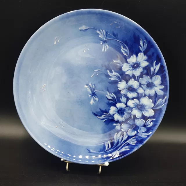Assiette ancienne de collection en porcelaine décor bleu avec fleurs