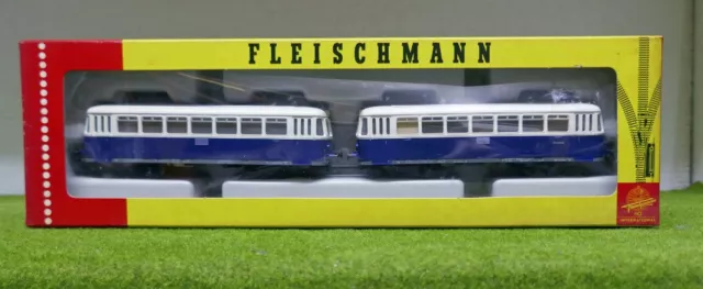 Fleischmann 4421, H0 Schienenbus-Anhänger, ungebraucht wie NEU OVP