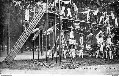 8725 cpa Les Sports - Gymnastique - le Portique