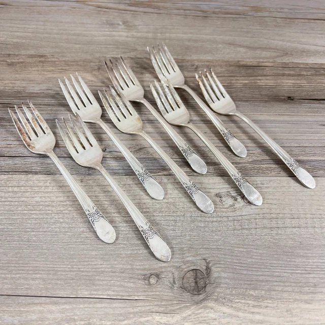 WM ROGERS INTERNATIONAL BELOVED Silverplate 1940 Eagle Star Two 2 Tea Spoons 14.00 PicClick