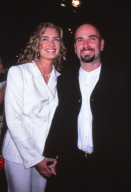 DIA BROOKE SHIELDS und Andre Agassi 1997 formato KB fotografo P11-9-4-3 ...