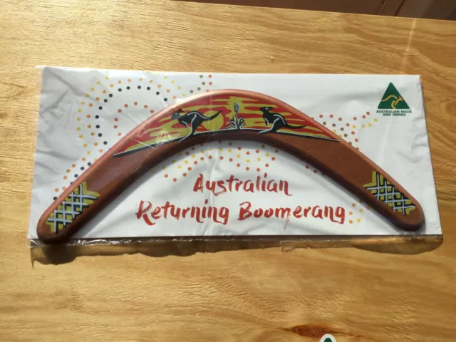 Australian Made 14" Carded Timber Throwing Boomerang Painted "Sunset"design