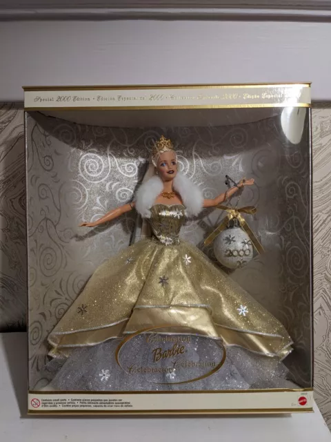 Barbie Doll Holiday Celebration Special Edition 2000 Doll Mattel with Ornament