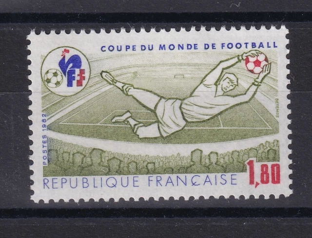 FRANCE ANNÉE 1982 Coupe du Monde de Football N° 2209** réf 8455 EUR 0