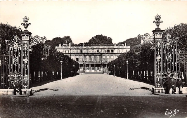 B5107 Nancy Place Carriere et palais du Guvernement