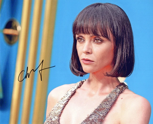 10x8 Photo Personally Autographed by Christina Ricci & COA