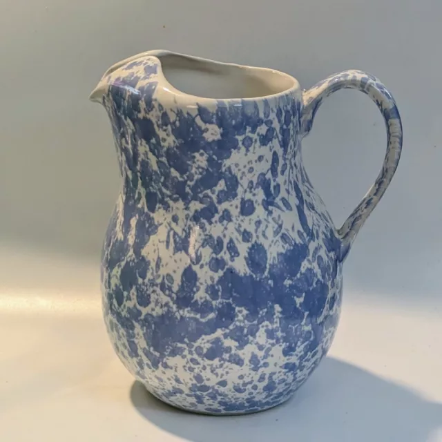 Bennington Potters Morning Glory Blue Pitcher 64 oz 8" W Ice Lip Agate Vintage