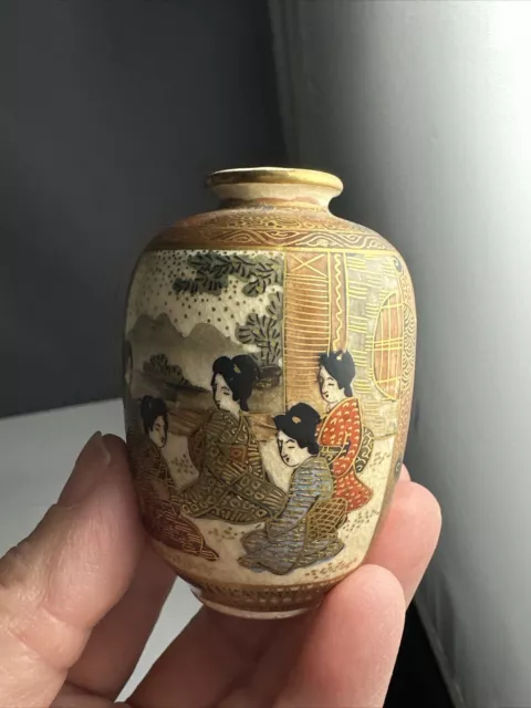Antique Miniature Japanese Satsuma Shimazu Vase Hand Painted