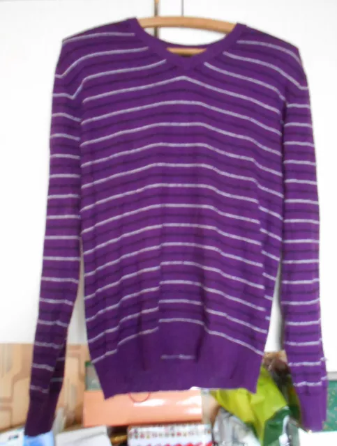 Pull femme Taille XL, marque Dream Look, fond violet raye noir et blanc