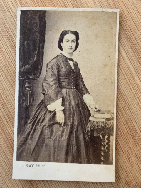 Photo Carte de Visite CDV Portrait femme 1860 L. GAY Lyon