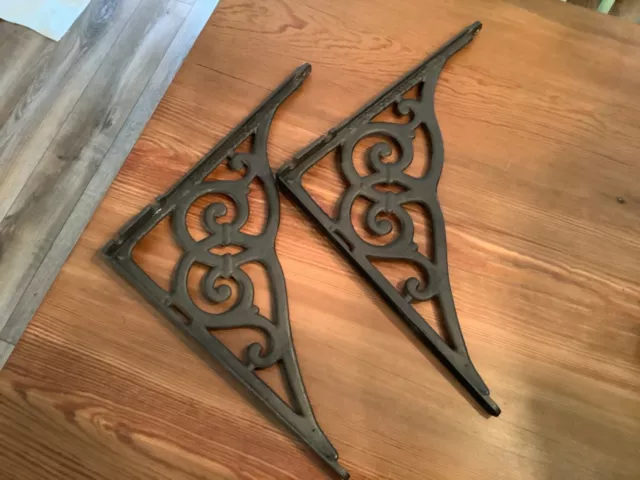Large Antique VTG Pair Cast Iron M I W Co. Quincy Ill. Shelf Sink Brackets