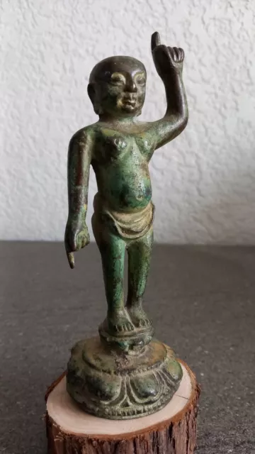 Rare bronze Bouddha enfant en Tarjani Mudra - A expertiser - Chine Ming 17 ème ?